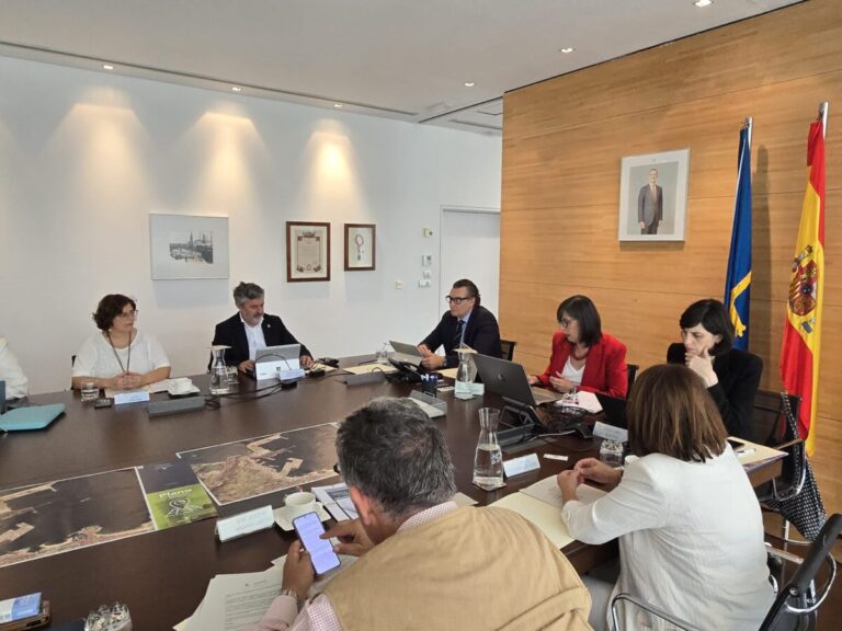 El Puerto de Gijón inicia la reordenación de su deuda y aprueba un nuevo edificio de control fronterizo