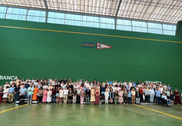 El Grupo Covadonga reconoce la fidelidad de 1.594 socios con hasta medio siglo de antigüedad