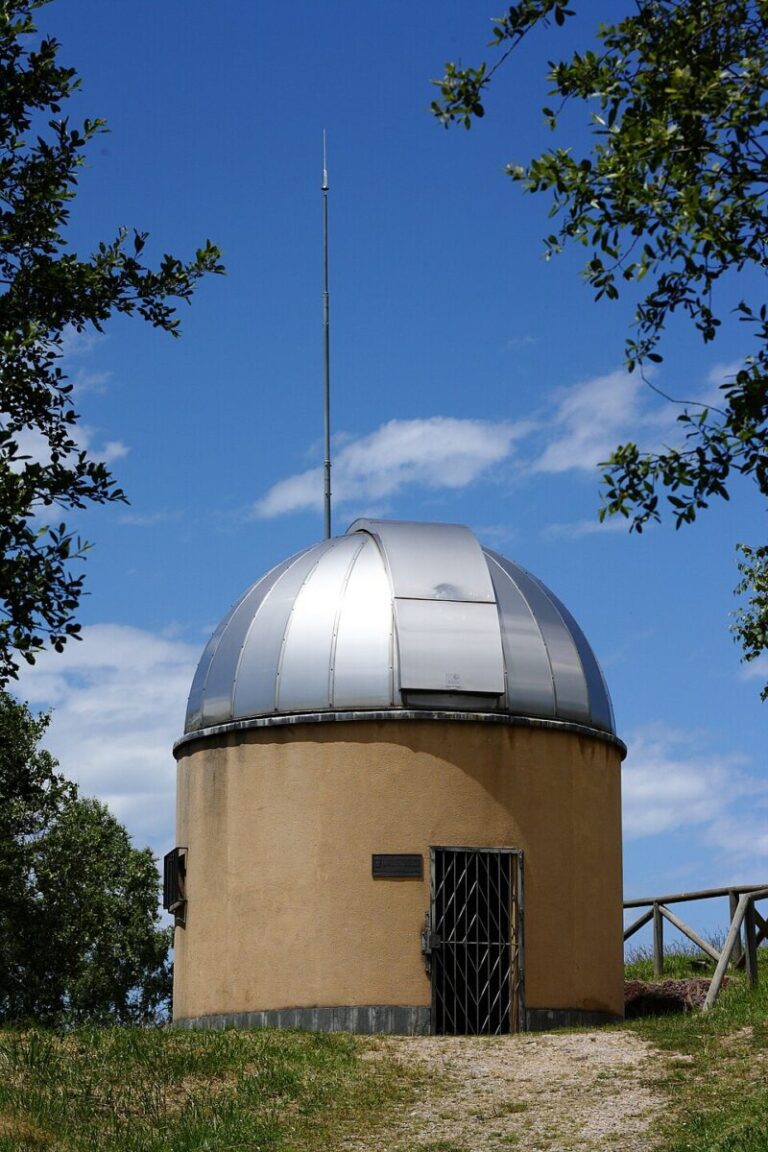 El Planetario de Gijón reabre sus puertas con nueve sesiones semanales de astronomía